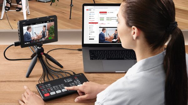 Utiliza equipo de transmisión profesional